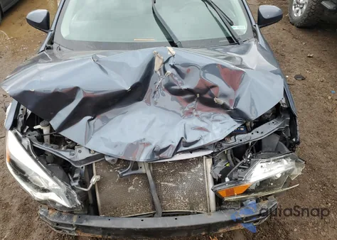 2015 Toyota Corolla Eco z USA, uszkodzony, nr VIN 2T1BPRHE5FC447480